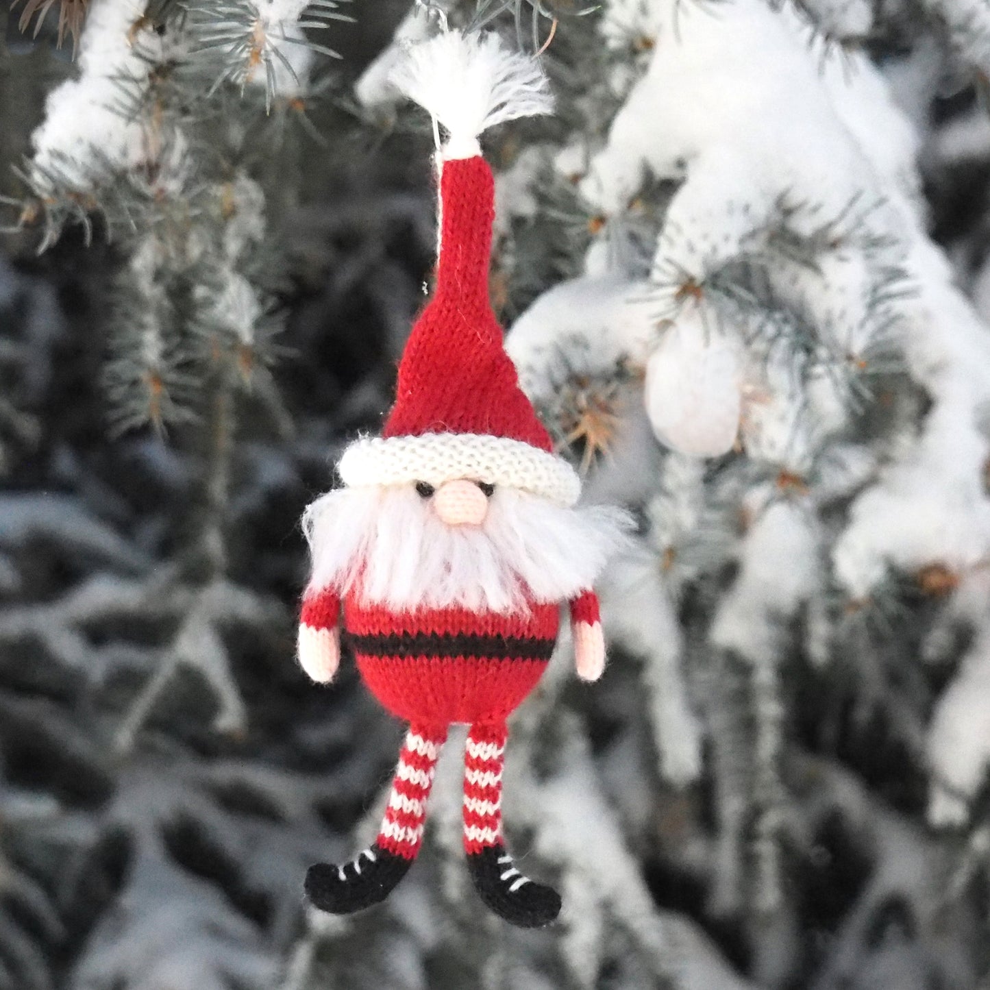 Santa Knit Ornament