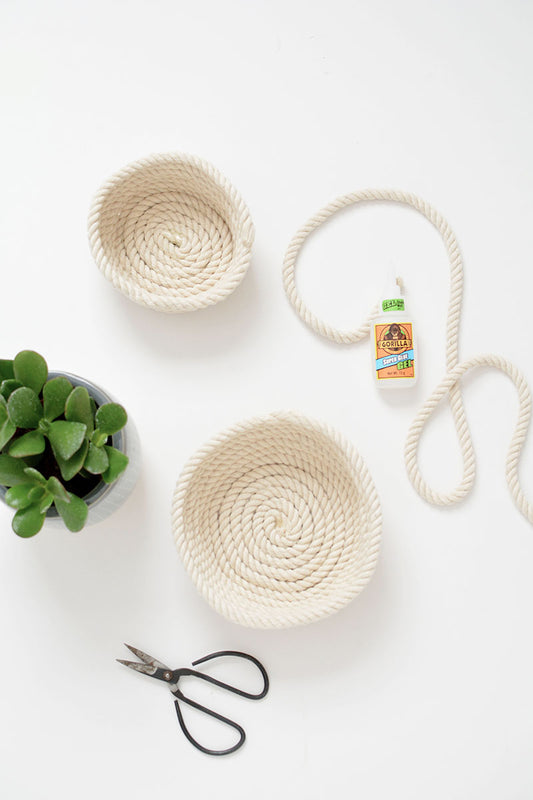 Make Something Sunday: DIY Rope Trinket Bowls