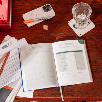 Finance Budgeting Journal & Planner