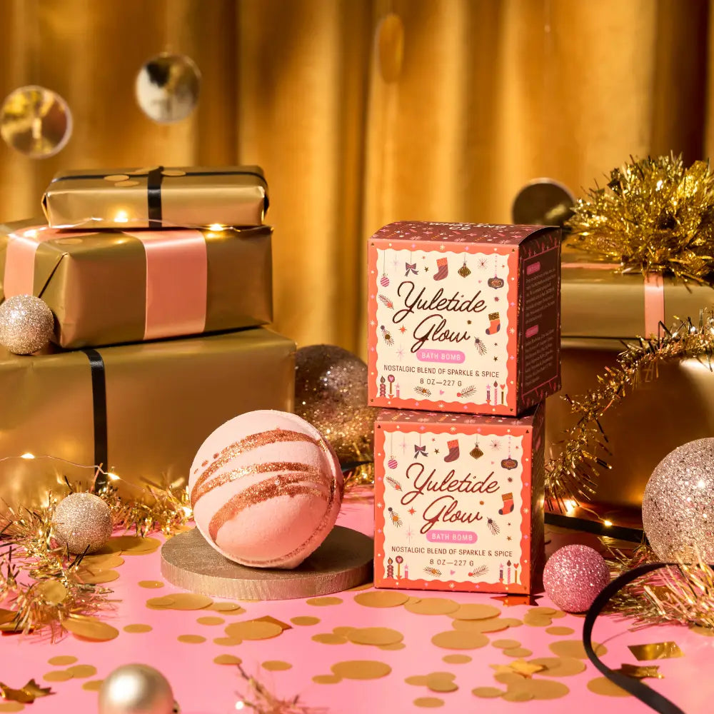 Holiday Themed Moisturizing Bath Bomb