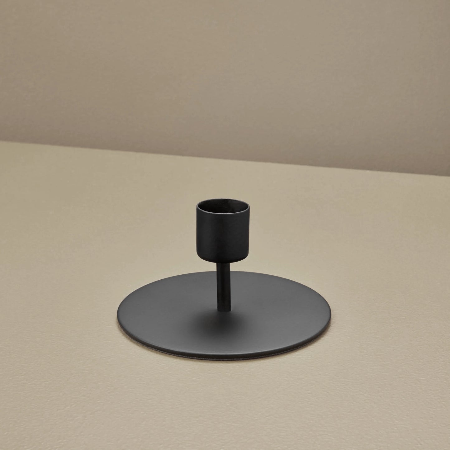Black Metal Simple Taper Candlestick