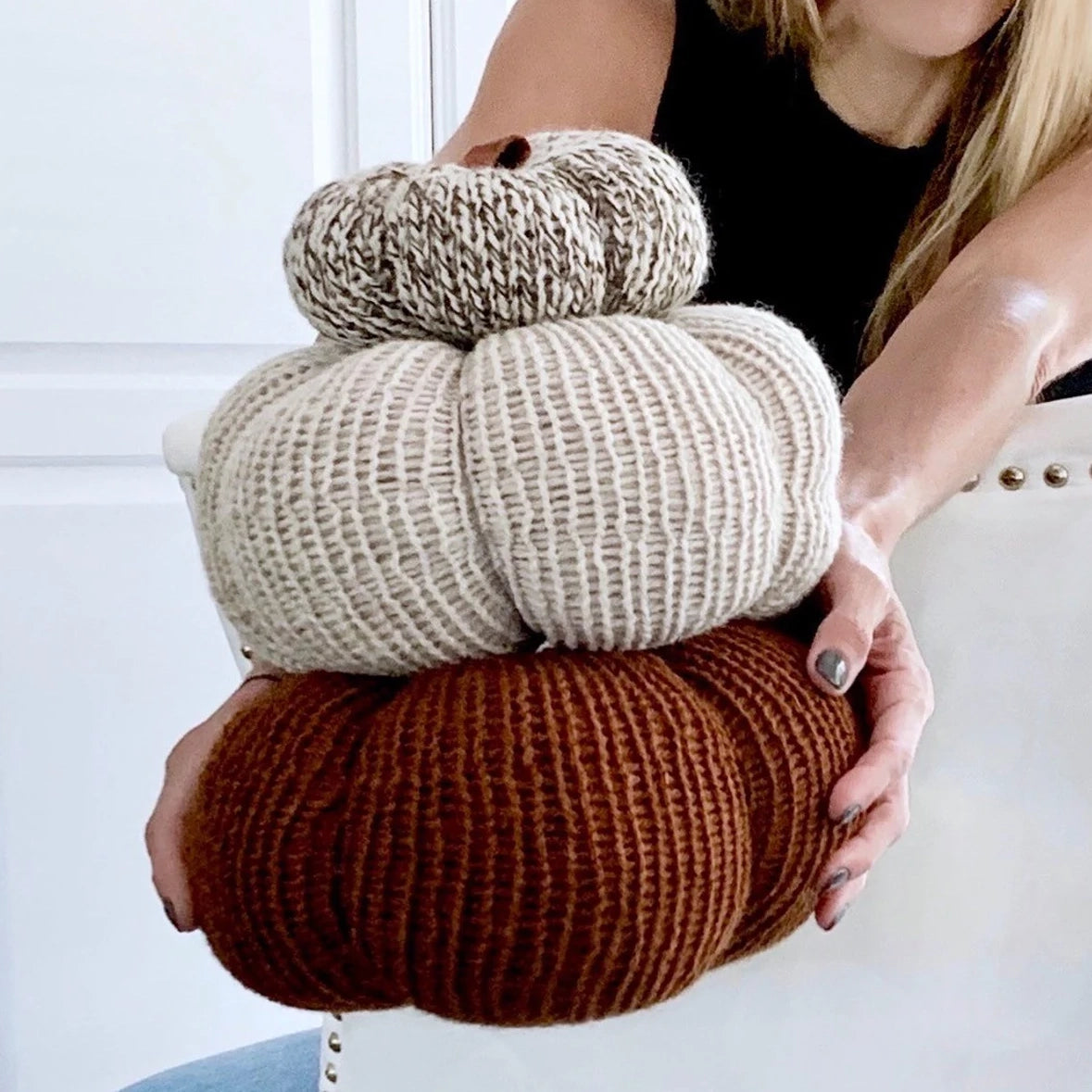Knit Autumn Pumpkin with Leather Stem